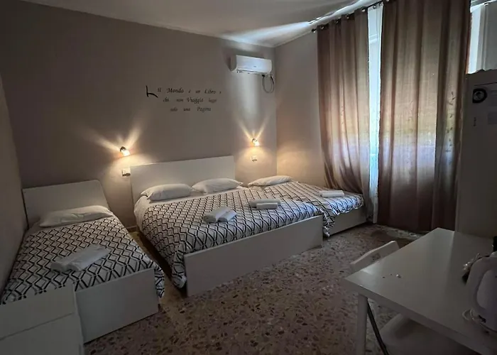 Viavai Airport 3* ピサ