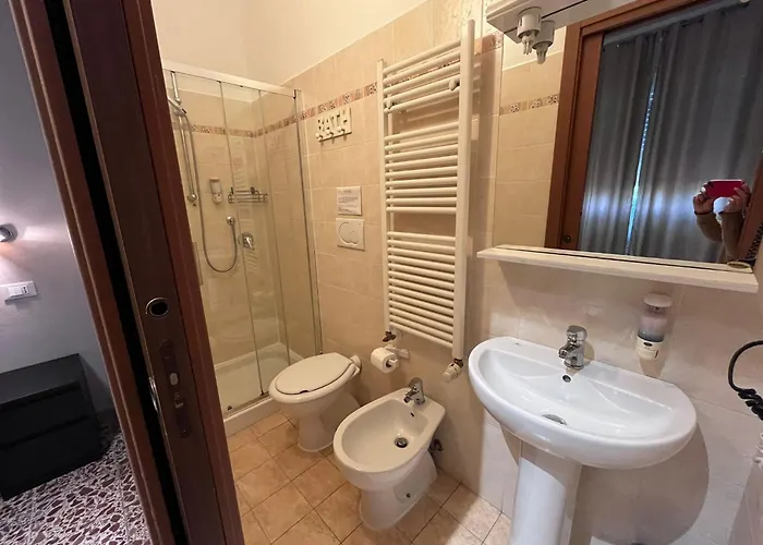 Viavai Airport ピサ