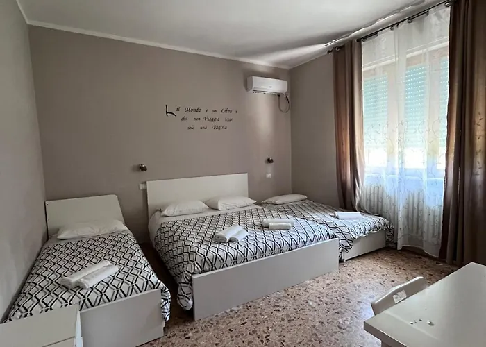 Viavai Airport ピサ