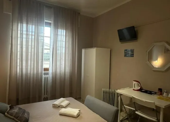 Viavai Airport ゲストハウス 3*